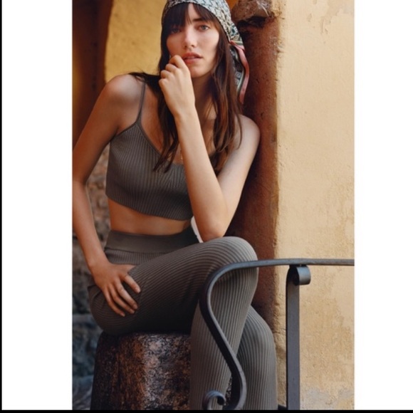 Zara Knit Crop Top NWOT - Picture 3 of 7